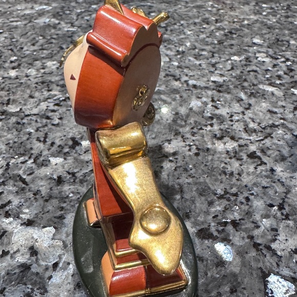 🕰️ Rare Vintage Disney Cogsworth Clock Figurine from the Disney Collection 🕰️ - Picture 14 of 16